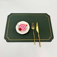 Vente en gros de sets de table de restaurant moderne en cuir artificiel de luxe résistant à la chaleur tapis de table imprimés personnalisés