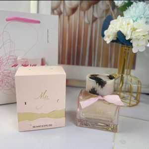 Vente en gros d'usine, parfum floral boisé intense <span class=keywords><strong>de</strong></span> haute qualité, 90 ml, <span class=keywords><strong>eau</strong></span> <span class=keywords><strong>de</strong></span> <span class=keywords><strong>toilette</strong></span> en vaporisateur pour hommes et femmes, moderne - Product Image 1