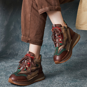 Botas Impermeables hasta la Rodilla con Plataforma y Punta Redonda de Cuero Genuino Estilo Británico Elegante con Combinación de Colores - Product Image 1