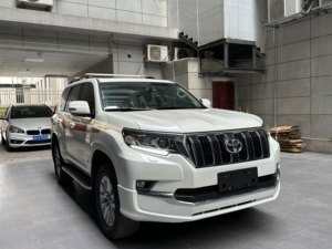 Toyota <span class=keywords><strong>Cruiser</strong></span> <span class=keywords><strong>Land</strong></span> Prado 3.5L Auto TX L Edición Exclusiva Usado con Llanta de Repuesto Trasera de Tamaño Completo, Autos Usados de China - Product Image 3