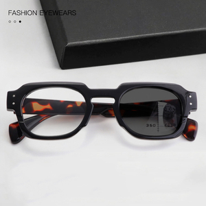 Lunettes <span class=keywords><strong>de</strong></span> Vue Vintage Anti-Lumière Bleue Carrées pour Hommes et Femmes, Montures Optiques Photochromiques <span class=keywords><strong>de</strong></span> <span class=keywords><strong>Lecture</strong></span> - Product Image 4