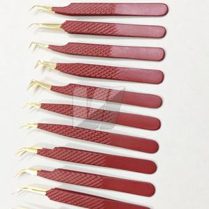 Pinzas de extensión de pestañas de acero inoxidable sostenibles japonesas con logotipo personalizado, Punta puntiaguda de alta calidad, diseño único dorado granate - Product Image 3