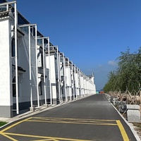 Bâtiments d'atelier métalliques préfabriqués avec des structures en acier finement traitées, utilisés pour répondre aux besoins de production et de stockage industriels