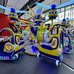 Jeu de pilotes d'avion rotatif et de levage préféré des enfants de nouvelle conception pour le <span class=keywords><strong>parc</strong></span> à thème - Product Image 3