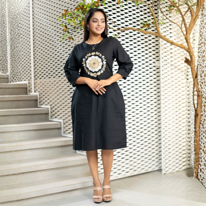 Robe élégante et durable à col rond, courte, ornée de mandalas, vêtements décontractés pour femmes - Product Image 3