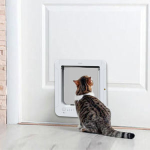 Écran de porte électrique intelligent pour animaux de compagnie activé par <span class=keywords><strong>puce</strong></span>, couvercle de verrouillage à 4 voies, entrée automatique pour chats/chiens, conception résistante aux intempéries - Product Image 4