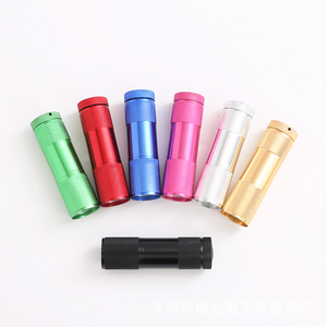 395nm <span class=keywords><strong>Uv</strong></span> नेतृत्व फ्लैशलाइट मिनी नेतृत्व टॉर्च वास्तविक मनी डिटेक्टर पदोन्नति उपहार 9 लीड्स मिनी सफेद प्रकाश फ्लैशलाइट - Product Image 5