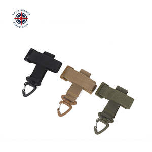 Clip de Cinturón Táctico para Sistema MOLLE, Gancho de Liberación Rápida para Mochila de Senderismo, Moderno, Duradero y Portátil - Product Image 1