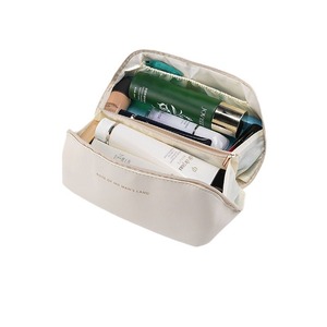 Rose Of No Man's Land <b>Large</b> Capacity Makeup Bag Leather With Partitions For Travel And Home Storage - Product Image 4