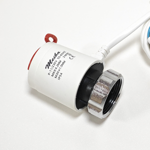 Válvula Actuadora Térmica Eléctrica de 230/24V, Diseño Moderno, 2 Cables NO NC, Colector para Hotel, Calefacción por <span class=keywords><strong>Suelo</strong></span> Radiante, Protección IP54 - Product Image 3