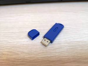 Unidad flash USB azul con tapa extraíble y anillo para llavero para almacenamiento de datos K362 - Product Image 2