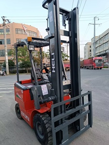 Usado de alta calidad original de China HELI A15 carretilla elevadora de paletas diesel HELI A15 de elevación de segunda mano en Venta caliente - Product Image 5