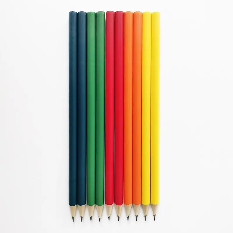 Toksik olmayan tek renkli ahşap üçgen kalem HB 2B standart kalem silgi TOPPERS ile çizim kalem setleri