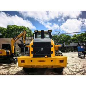 Chargeuse sur pneus Volvo L120 L120G L120H d'occasion en bon état, fabriquée en Suède, chargeuse hydraulique d'occasion Volvo L120 - Product Image 5