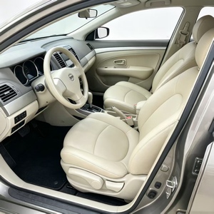 Nissan Sylphy d'<span class=keywords><strong>occasion</strong></span>, modèle 2015-2016, berline essence 1.6L, conduite à gauche, zéro accident, faible consommation de carburant, véhicule d'<span class=keywords><strong>occasion</strong></span> spécial export Afrique - Product Image 4