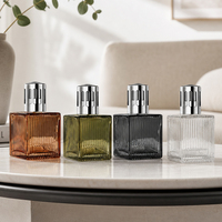 Nouveau modèle 2024 – Lampe diffuseur catalytique d'arômes en verre coloré, compatible avec les huiles essentielles Lampe Berger, toutes saisons