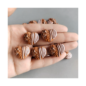 Mini Pretzel <span class=keywords><strong>de</strong></span> Resina <span class=keywords><strong>de</strong></span> 20 mm para Casa <span class=keywords><strong>de</strong></span> Muñecas, Adorno para <span class=keywords><strong>Slime</strong></span>, Charms - Product Image 2