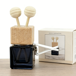 8 ml Kare Cam Araç Kokusu Difüzör Şişesi, Havalandırma Klipsi ile, Boş Uçucu Yağ Araç Parfüm Şişesi, Ahşap Kapaklı - Product Image 5