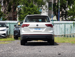 Nouvelle voiture <span class=keywords><strong>Ti</strong></span> Guan L PRO 380TSI 2WD Smart Edition 2.0T SUV 5 places à essence avec toit ouvrant panoramique et intérieur foncé - Product Image 5