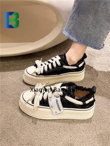 Barchon vente en gros Femme Tendance 2024 toile chaussures décontractées femmes plate-forme vulcanisée baskets - Product Image 5
