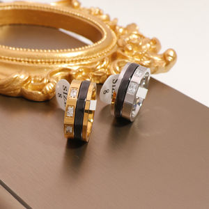 Mode <span class=keywords><strong>Akatsuki</strong></span> glacé mignon diamant Zircon acier inoxydable argent plaqué or trois pierres fille rêve anneaux - Product Image 1