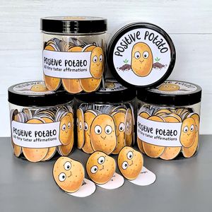 ピクルスジャー用 60枚のポジティブアファメーションカード 環境に優しい漫画紙 ユニークな誕生日プレゼント 女性 ティーン向け - Product Image 3