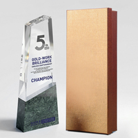 Nouveau trophée créatif en cristal avec base en marbre, gravure laser personnalisée, finition polie, reconnaissance d'équipe, coffret cadeau d'entreprise