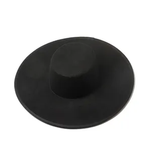 2021 قبعة مصنع مخصص شقة واسعة بريم الصوف النساء واسعة بريم النساء الرجال فيدورا قبعات فيدورا الكلاسيكية السوداء قبعة لبّاد