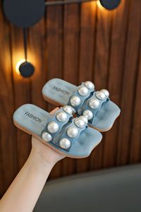 Sandales d'été pour enfants, style princesse, chaussures parent-enfant, sandales plates à semelle souple pour petites filles, tendance - Product Image 4