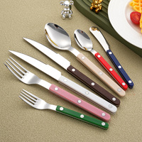 Vente chaude 304 Couverts En Acier Inoxydable Couteau À Steak Fourchette Cuillère À Dessert Fourchette Cuillère À Café Couteau À Beurre Ensemble pour Fête De Mariage