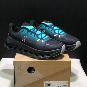 Scarpe da Corsa Retrò di Lusso Personalizzate per Uomo, Basse con Lacci, Traspiranti e Ammortizzate, Suola in Gomma al Carbonio, Casual - Product Image 4