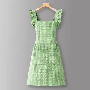 Tablier d'uniforme de cuisine en coton textile bon marché imprimé de logo personnalisé de haute qualité avec tablier de cuisine pour femmes de mode de poche