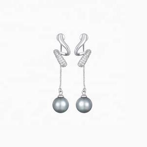 Boucles d'oreilles en forme de S avec perles pour femmes, plaquées or 14 carats, tendance, pour soirée, style coréen, design irrégulier délicat, bijoux fantaisie originaux - Product Image 3