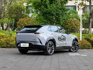 Mazda EZ60 2025, SUV Elettrico per Famiglie, Autonomia di 600KM, Schermo Grande da 26,45 Pollici, Guida Autonoma L2 e Tetto Panoramico - Product Image 4