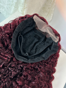 Precio al por mayor: Peluca de lujo 5x5 con cierre, cabello humano virgen birmano rizado color vino, sin pegamento, negro. - Product Image 5