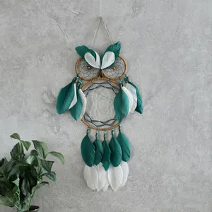 Dekorasi dinding kamar anak-anak ornamen gantung burung hantu tenun tangan dekorasi rumah dreamcatcher bulu biru buatan tangan