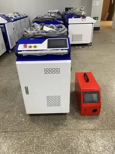 Machine de soudage au <span class=keywords><strong>laser</strong></span> à fibre portable, refroidie à l'eau, soudeuse 4 en 1 pour l'aluminium et l'acier, économie d'énergie, directement de l'usine avec câble - Product Image 6