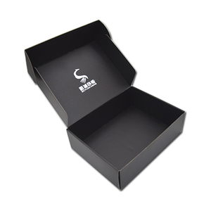 Caja de Regalo Plegable Personalizada para Envíos de <span class=keywords><strong>Shein</strong></span>, con Forro de Esponja, Laminación Mate, Recubrimiento UV, Impresa, para Ropa - Product Image 5