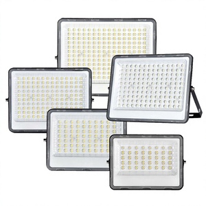 Reflector LED para Exteriores IP66 Resistente al Agua de Alta Luminosidad 50W-300W para Estadios, Obras de Construcción y Patios - Product Image 1