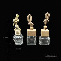 En gros 8ml diffuseur de désodorisant vide givré voiture suspendus bouteilles de parfum avec bouchon en bois