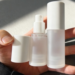 Emballage de flacon de soin corporel personnalisé givré, luxe, 50 ml, 100 ml, flacon pompe sans air <span class=keywords><strong>en</strong></span> plastique pour soin de la peau - Product Image 4