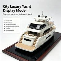 Maquette de yacht de luxe personnalisée avec coque blanche, pont texturé bois et support d'affichage miroir