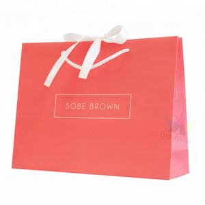 Sacs en papier personnalisés Crown Win, sacs en papier colorés pour emporter, sacs en carton pour le shopping avec nœuds cachés, rubans, logo, estampage or et argent - Product Image 5