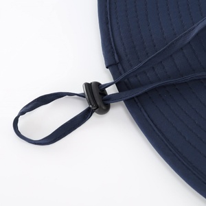 Casquette d'été coupe-vent à imprimé dessin animé avec cordon de serrage – Conception sécurisée avec sangle mentonnière et protection UPF pour la voile et la pêche - Product Image 2