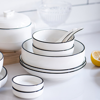 Service de Vaisselle 13 Pièces en Céramique Blanche, Ensemble Bols Cuillères Assiettes en Porcelaine, Vaisselle de Table en Céramique pour Restaurant