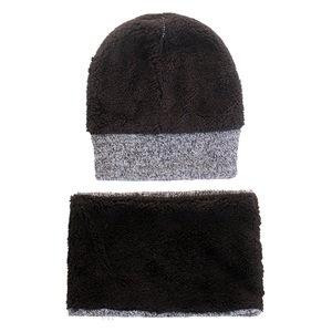 Logo personnalisé Marque privée Vente en gros <span class=keywords><strong>Hiver</strong></span> Chaud Mitaines Chaud Tricoté Bonnet Chapeaux Bonnet Capuchon Tapa Pet Bavoirs Trois Pièces - Product Image 2