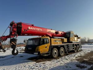 Grúa Montada en Camión Sany Usada de Alta Calidad, 50 Toneladas, Equipo de Elevación Confiable para Obras de Construcción - Product Image 5