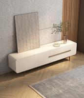 Meuble TV moderne de style européen pour salon, console multimédia cannelée en bois avec pieds métalliques, tiroirs et étagère, idéal pour chambre et appartement