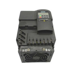 6SE64202UC240CA1 Micromaster 420 200-240V 19.7A CAPOT MANQUANT UNMP PLC - Product Image 3