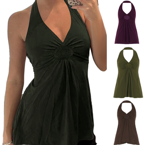 Camisole Y2K vintage marron à dentelle florale tricotée et brodée, col halter, coupe ajustée, taille plissée, style streetwear sexy pour soirée - Product Image 1